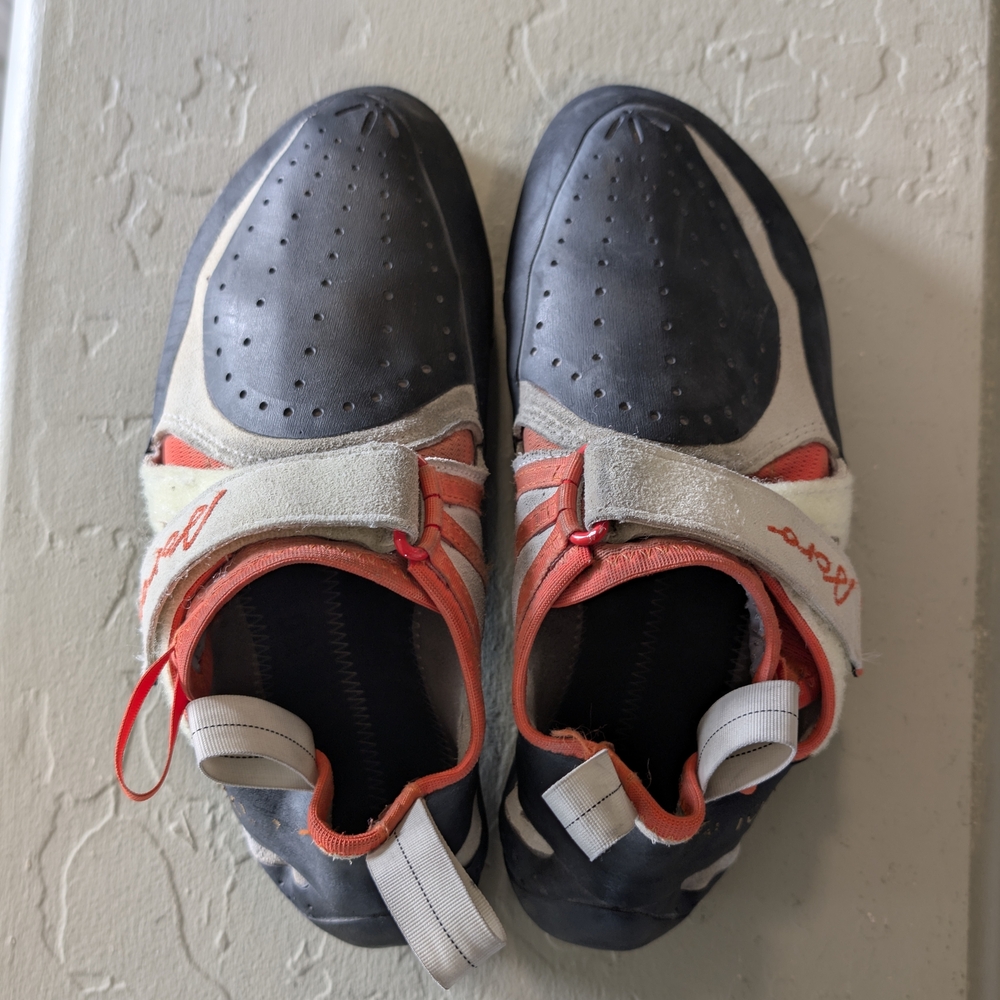 Butora Acro Climbing Shoes - Size 44